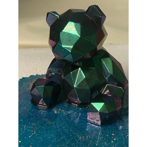 Handcrafted Cubic Teddy Bear on Live Edge Coaster In Resin with Chameleon Color - Picture 3 of 9